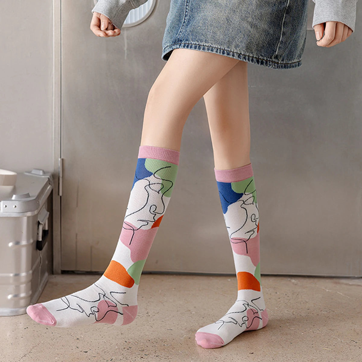 Autumn Winter Ins Fashion for Woman Gradient Striped Colorful